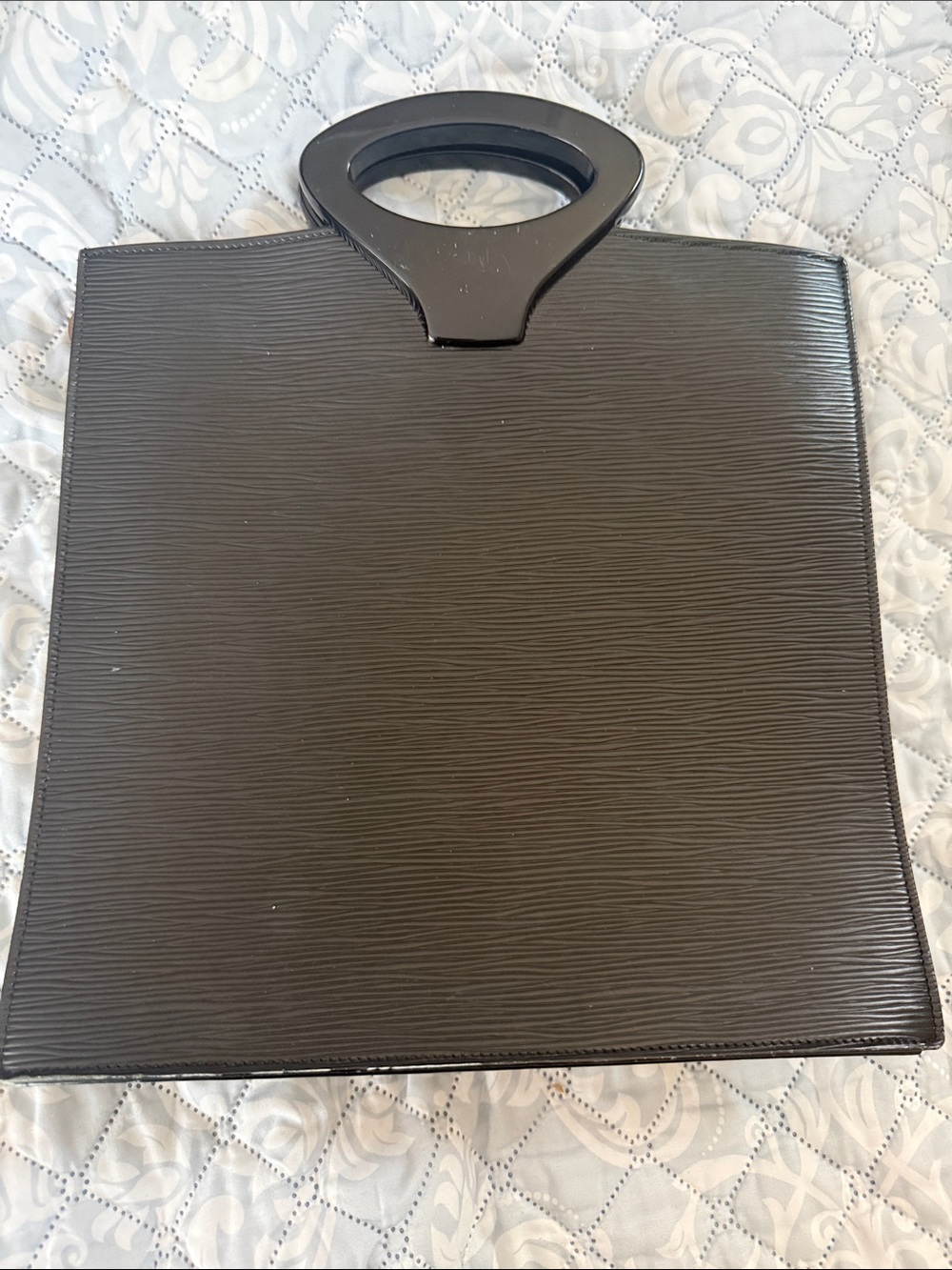 Louis Vuitton Epi Noctambule tote in black, model M54522 - Picture 2 of 10
